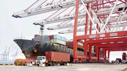 天津港接卸今年以來最大一批北京冬奧會物資