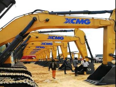 2021年1-6月我國(guó)工程機(jī)械進(jìn)出口貿(mào)易額為171.18億美元,同比增長(zhǎng)47.9%,工業(yè)車輛和挖掘機(jī)出口量占比最大