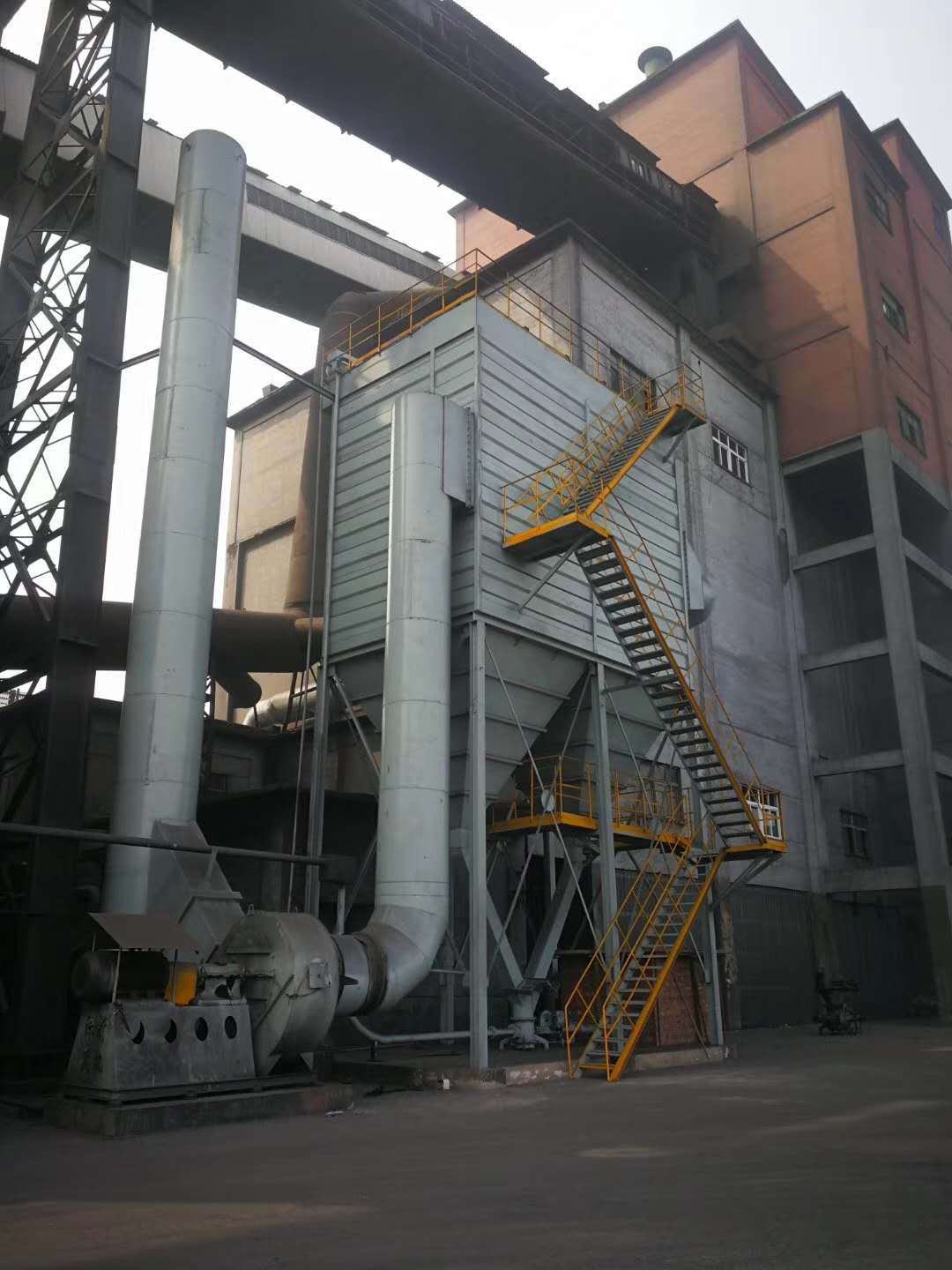 洗煤車間布袋除塵器 守護清潔生產(chǎn)的關鍵設備